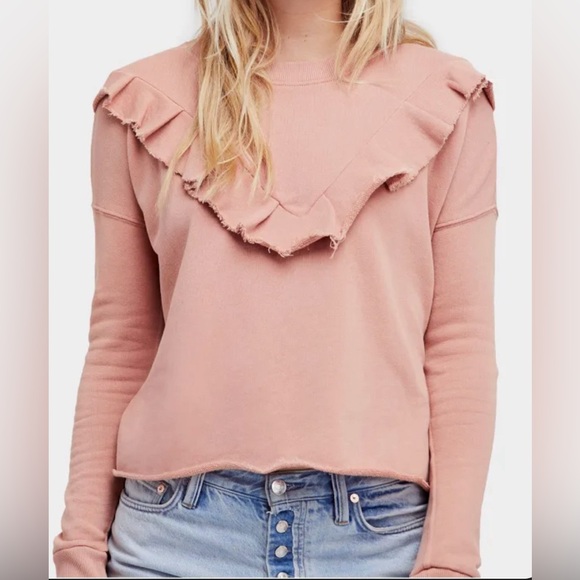 Free People Tops - FREE PEOPLE RUFFLED PULLOVER